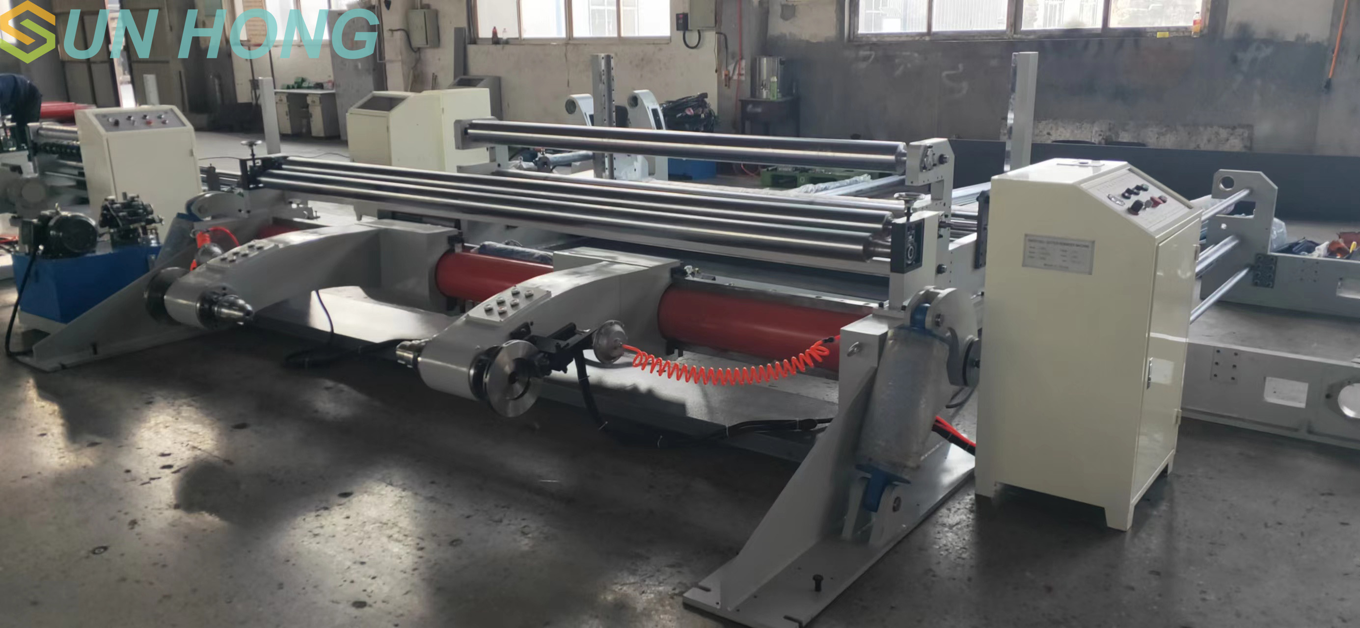 Máquina de corte de rebobinado de papel corrugado de Kraft