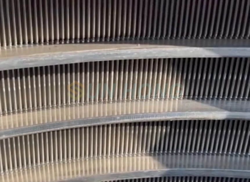 Canasta de pantalla ranurada para pulpa