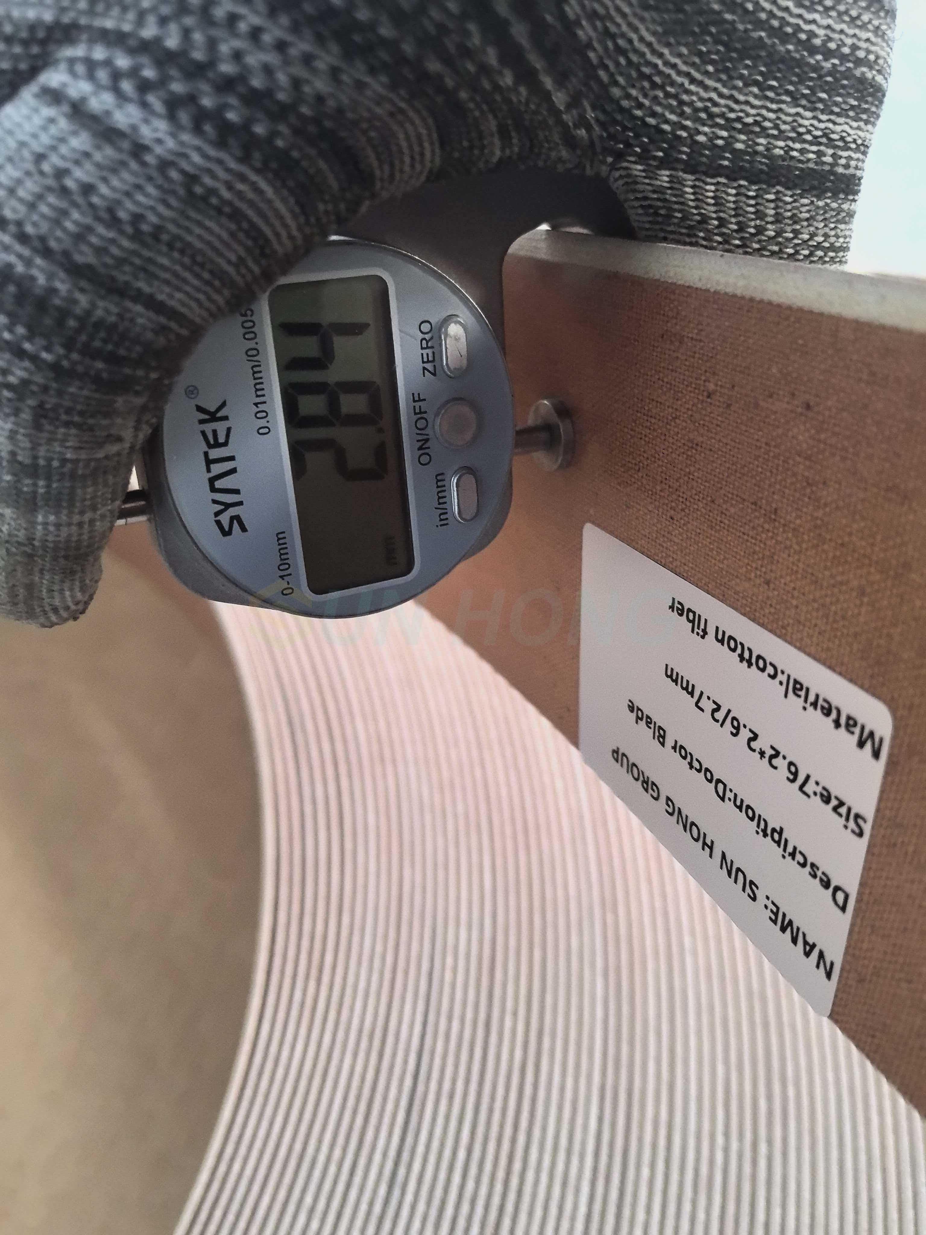 Hoja doctora de resina fenólica