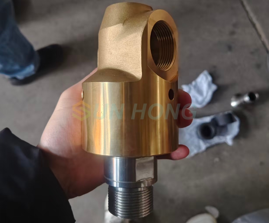 Junta rotativa de agua fría