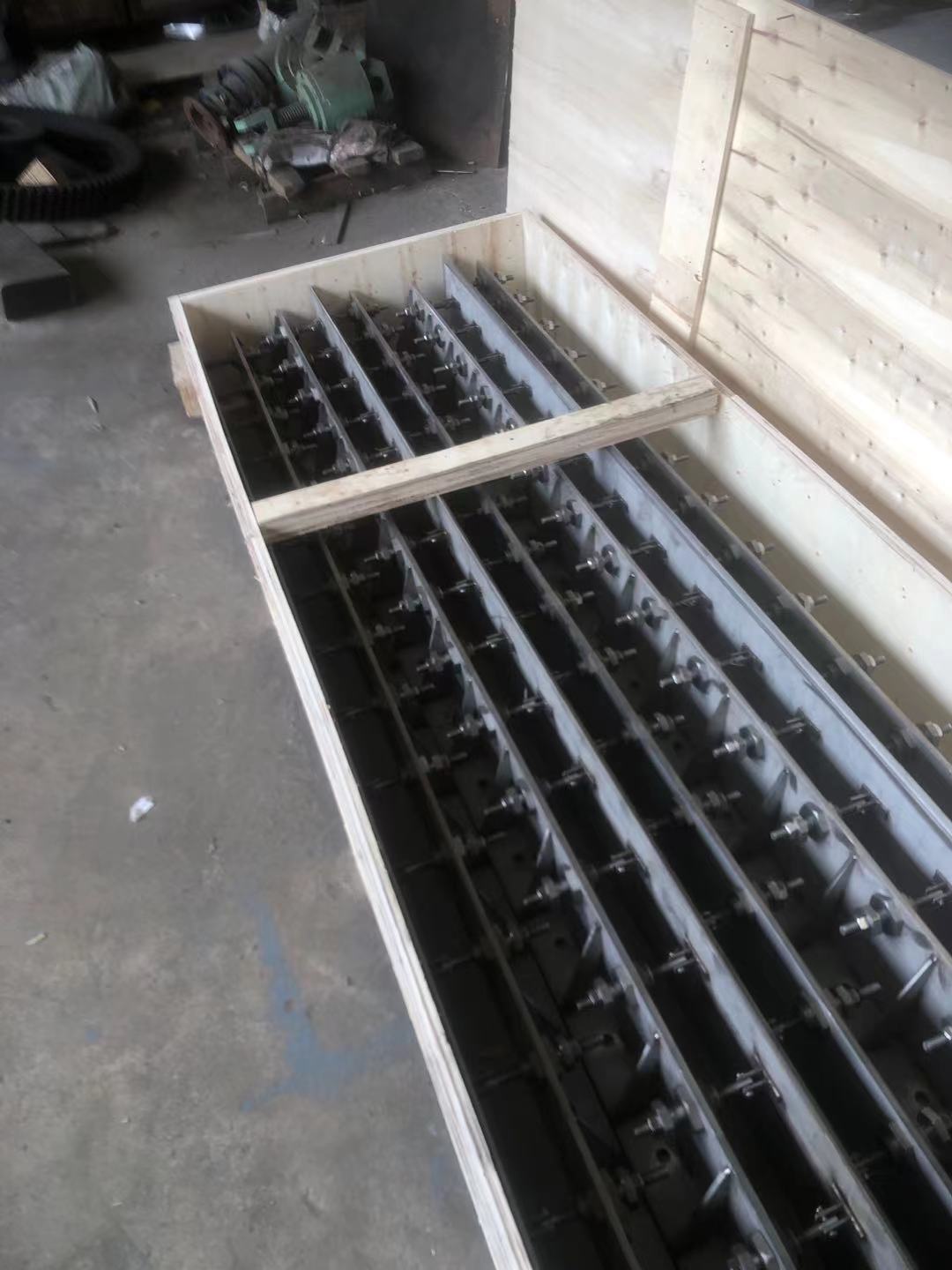 labio de la caja de entrada